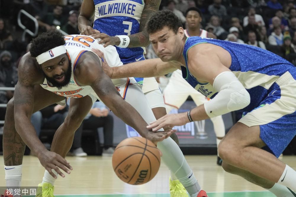 他在训练中 他在训练中