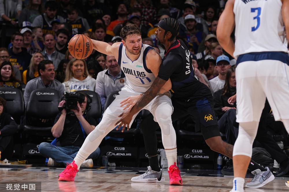 凭借出色的 凭借出色的